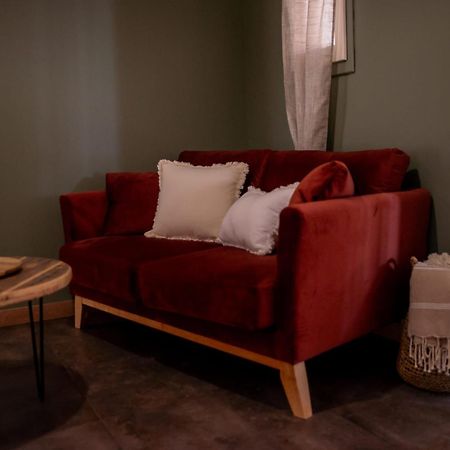 Le Mas Aux Amoureux , Suite Romantique Et Spa Le Barcares Ngoại thất bức ảnh